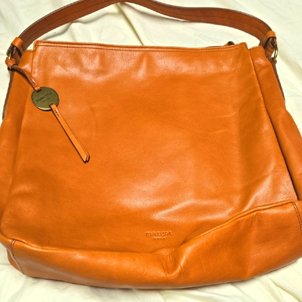 Margot Orange Leather Shoulder Bag NWOT.